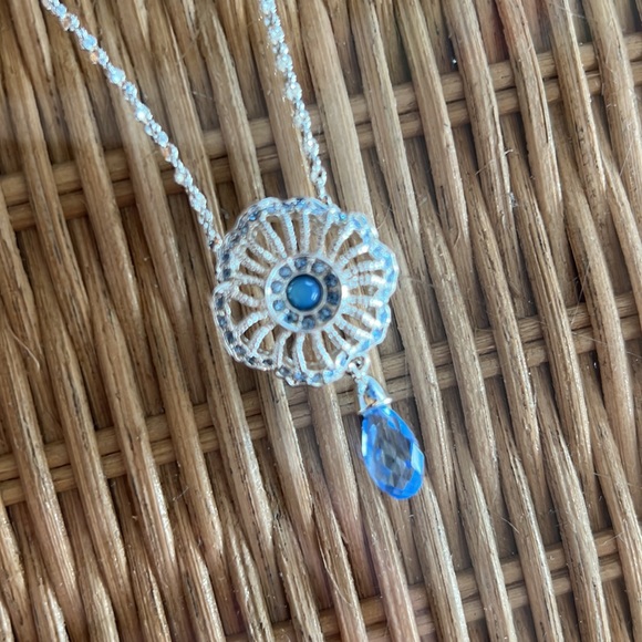 BRAND NEW Givenchy 16” Drop Crystal Pendant Necklace. - Picture 3 of 13